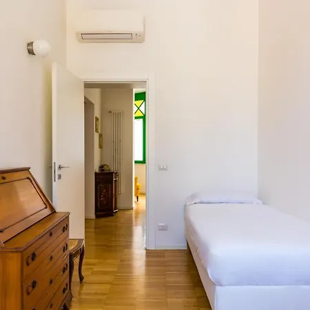 Nova Stylish House In Center By Napoliapartments Apartamento *