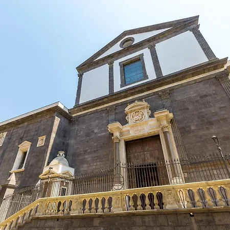 Apartamento Nova Stylish House In Center By Napoliapartments *