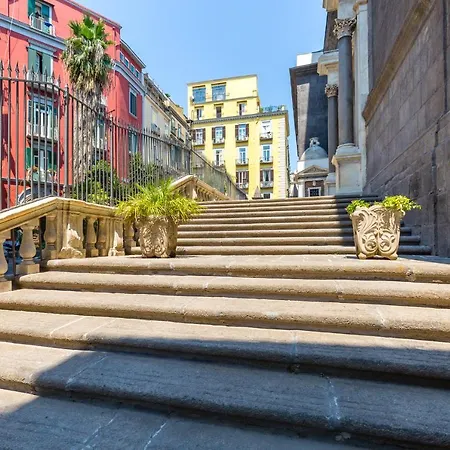 Apartamento Nova Stylish House In Center By Napoliapartments *