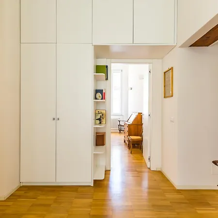 Apartment Nova Stylish House In Center Naples